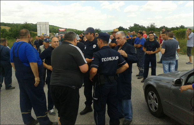 Дуг према Пољацима кочи нову фабрику