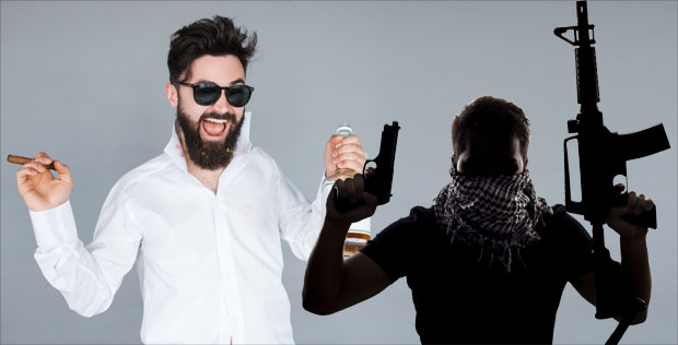 Хвар: Пијани Британац шетао обучен као џихадистички терорист