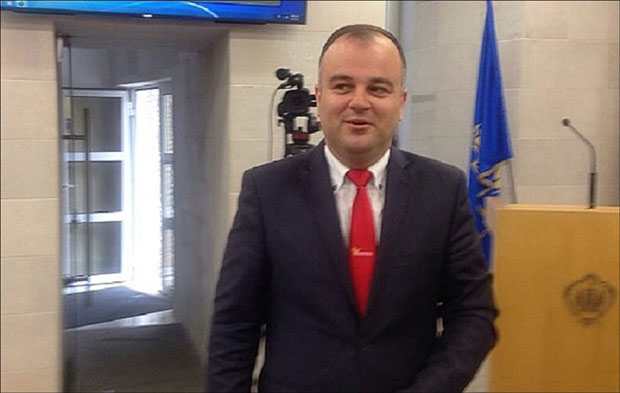 Нови ће опет стати на црту Дубровнику