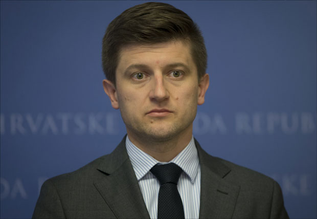 Марић: Размишља се и о отпису дугова грађанима