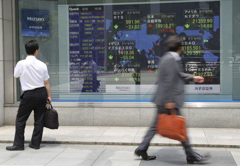 Јапан: Неочекиван трговински дефицит, увоз надмашио извоз