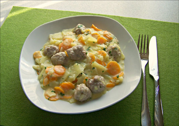 Крем поврће са ћуфтицама