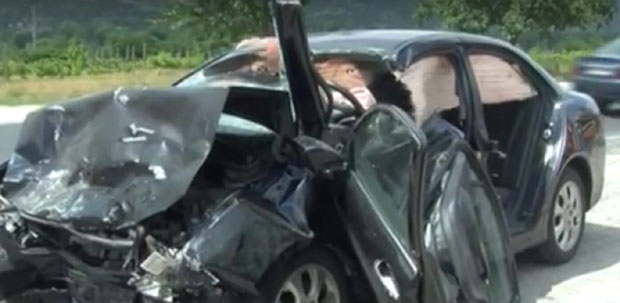 ТУГА У ВРБАСУ: Стигао ковчег са телом дечака, родитељи у коми 
