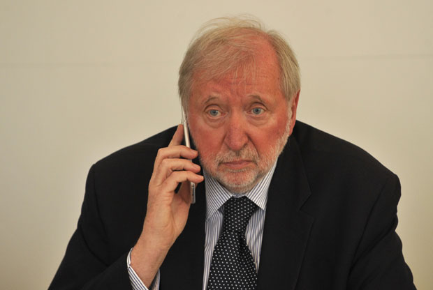 Рупел: Словенија треба да пошаље ратни брод на границу са Хрватском