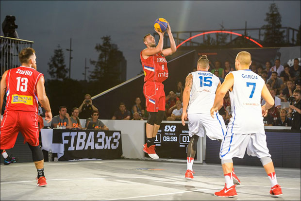 Баскеташи Србије преко САД у полуфиналу СП! (ВИДЕО)