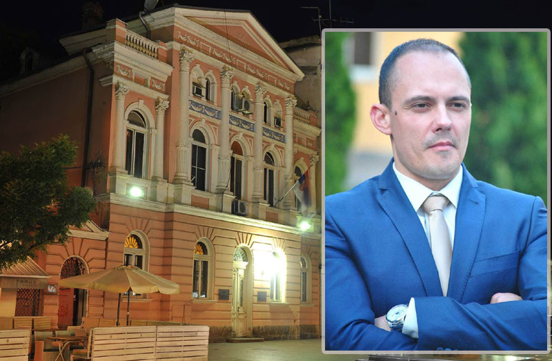 Функционер узео мито па бежао од полицајаца