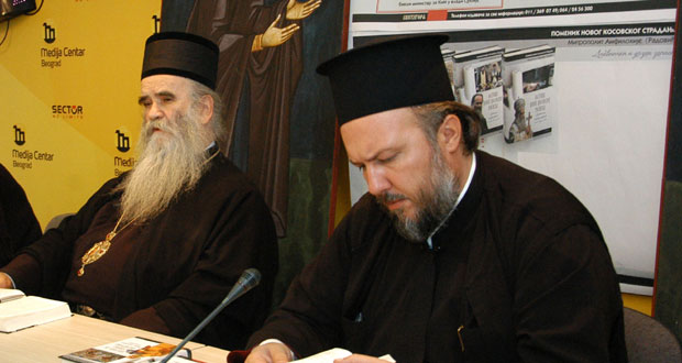 Бура у ЦГ због 150 евра од Амфилохија