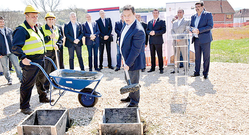 Обећања зарасла у коров