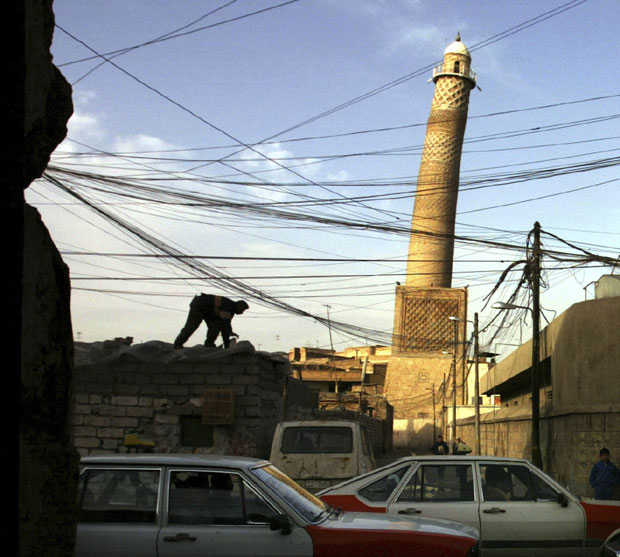 Срушена џамија, симбол калифата