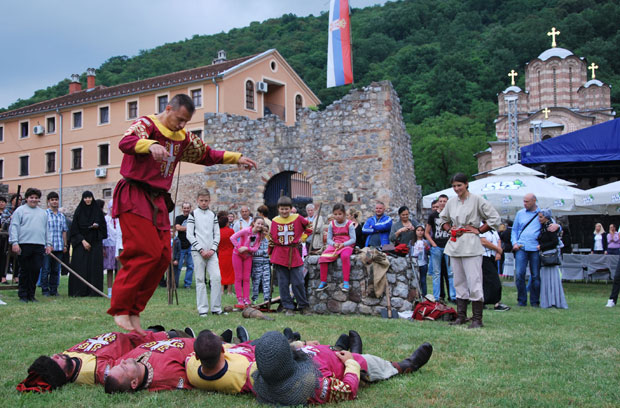 Уметници у част кнезу Лазару
