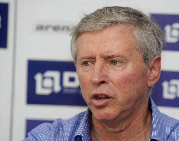 Пижон близу клупе Слободе