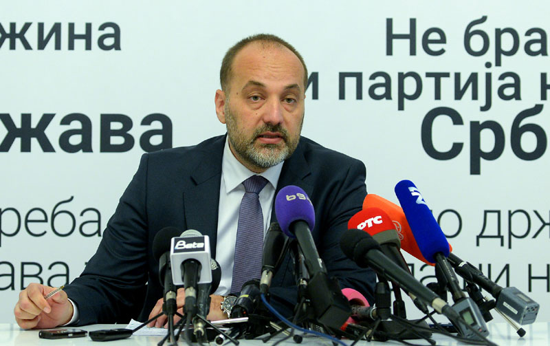 Јанковић и Девенпорт врше притисак да се Сквошленд не исели из Пионирског града