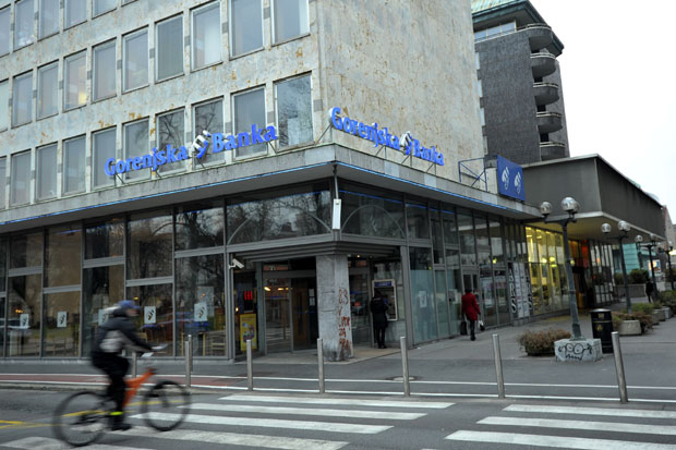 Словеначки фронт против Костића