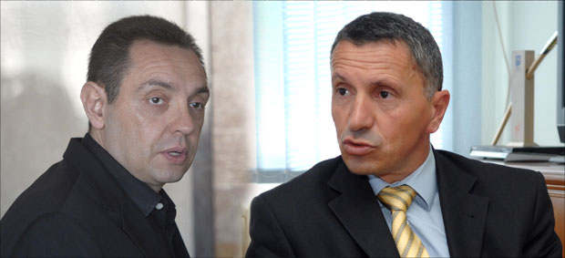 Шаип прети по налогу Тиране