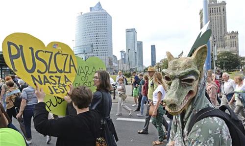 Пољаци протестовали против сече последње европске прашуме
