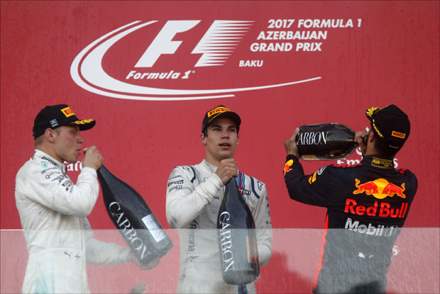  Рикјардо најбржи у Бакуу, Фетел намерно ударио Хамилтона