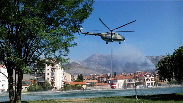 Километарски пожар у неколико села код Требиња