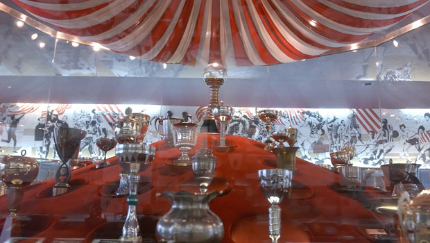 Звезда покренула иницијативу за враћање титула из 1946. и 1987.