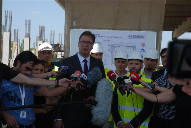 Кабловима до радних места (ФОТО)
