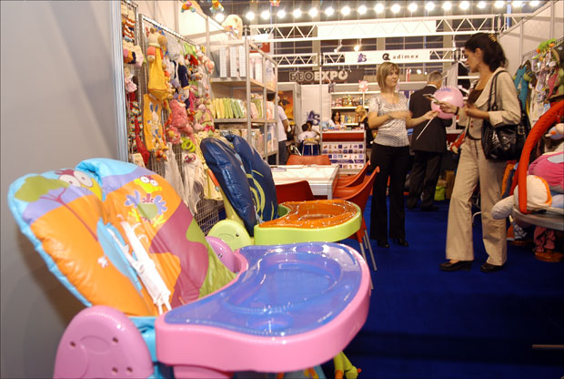 Још враћају порез на беби опрему