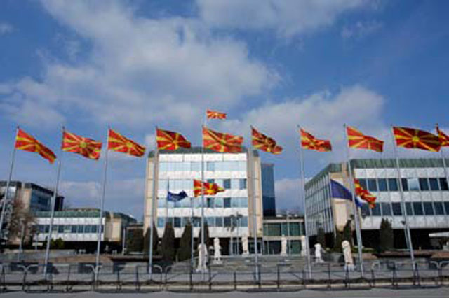 Заменик македонског премијера тежак око 28 милиона евра