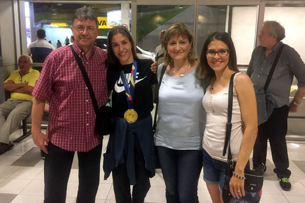 Светска првакиња Вања Станковић дочекана овацијама: Сестра је знала да ћу бити шампион!