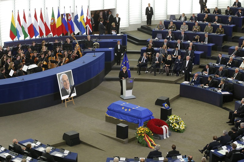 Кола испратили из Стразбура