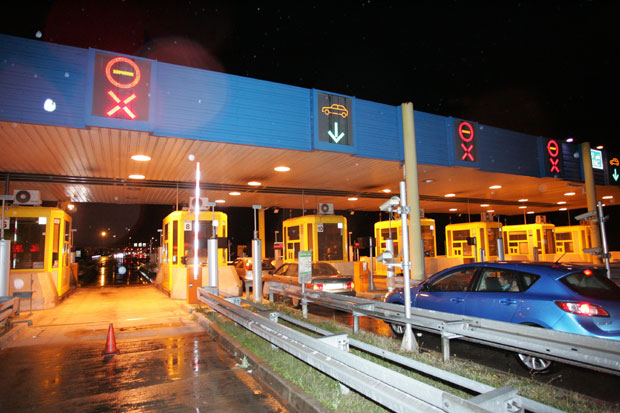 СКУПЕ ПУТАРИНЕ: Могући алтернативни правци