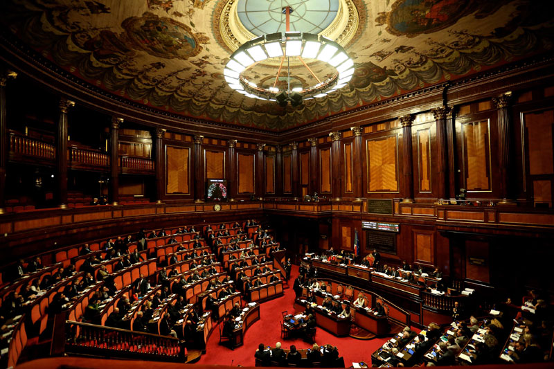 Потпредседник Сената Италије: Људи који су продужили санкције Русији су идиоти!