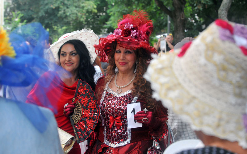 Фешта шешира и лепих манира