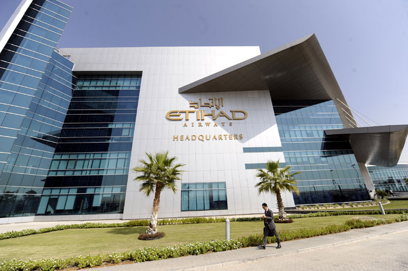 САД укинуле забрану уношења лаптопова Етихаду