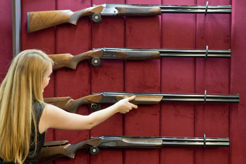 Праг оружјем пркоси Бриселу