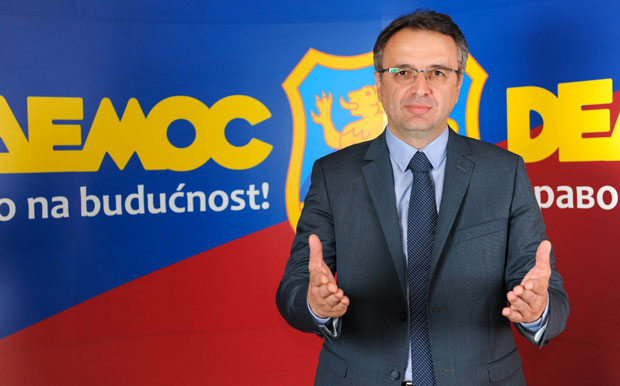 Разлаз у врху