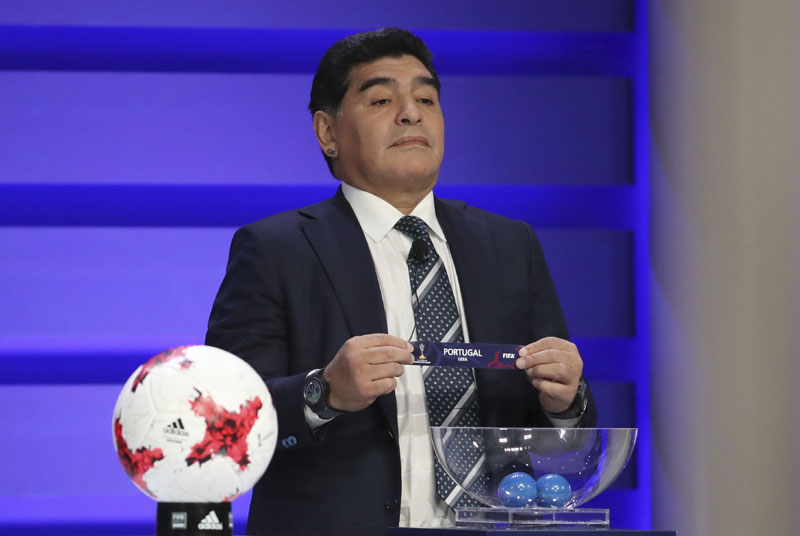 Марадона хвалио Путина и исмејавао Трампа: Дијего хоће да тренира Русе