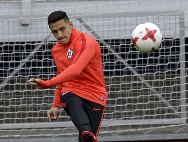 БАЈЕРН ОДУСТАО: Санчез нам је прескуп 