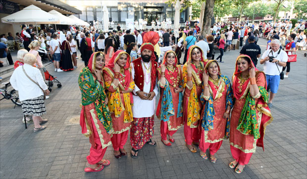 У српској престоници плесали и Порториканци и Индијци