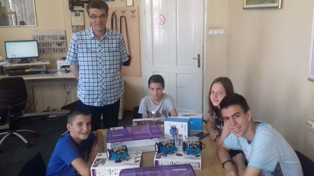 Ере шампиони у роботици