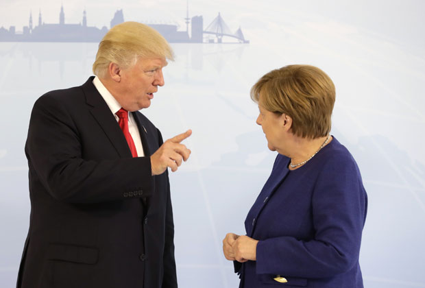 Трамп и Меркел разговарали уочи самита Г20