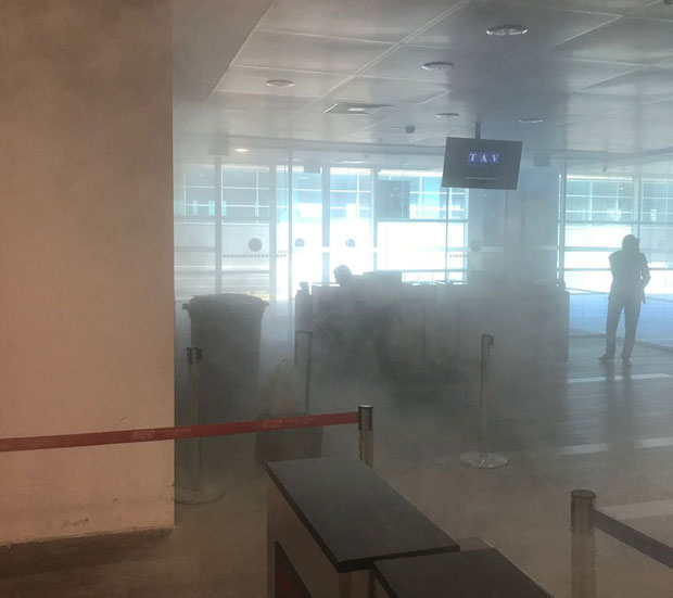 Ухапшен Британац због мање експлозије на аеродрому