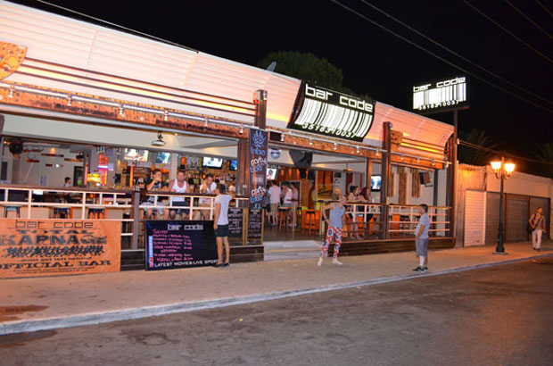 БРУТАЛНО УБИСТВО: Американац у Грчкој претучен на смрт после свађе са Србима