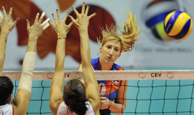 Одбојкашице Србије убедљиве: Лекција Бразилкама