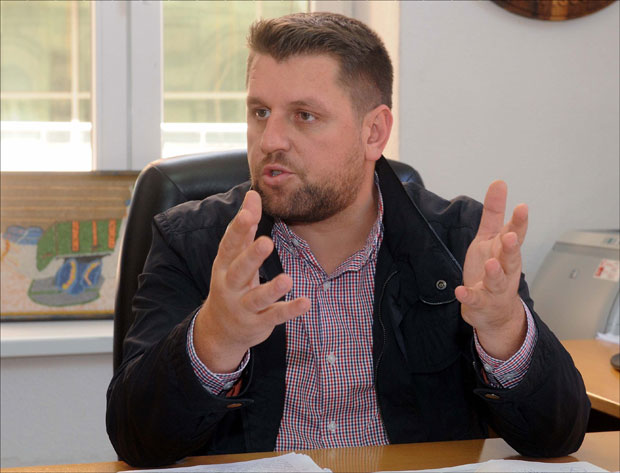 Ћамил Дураковић бојкотовао комеморацију бошњачким и српским жртвама у Сребрници