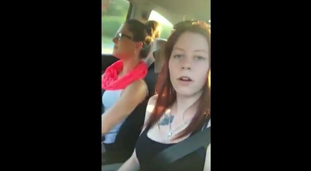 СМРТ УЖИВО: Снимала се током вожње и погинула (ВИДЕО)