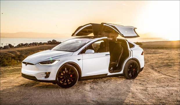 Тесла једва до плана