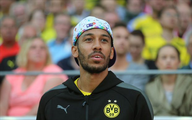 Лукаку је заборављен, Челси Борусији за Обамејанга 78 милиона евра