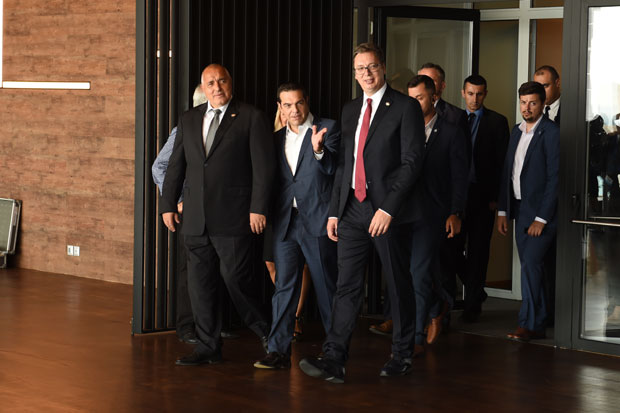 Вучић: Десетоструко смо снажнији кад наступамо заједно