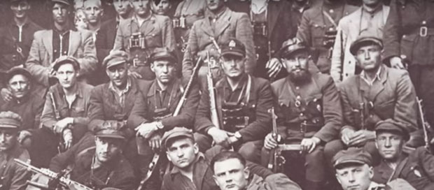 НАТО помешао злочинце и патриоте