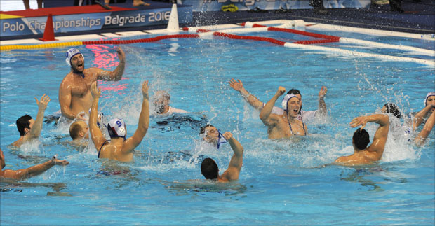 ВАТЕРПОЛИСТИ ПОЧИЊУ ОДБРАНУ ЗЛАТА: Србија не да круну!