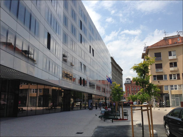 Хрватска: Држава плаћа пола рате!