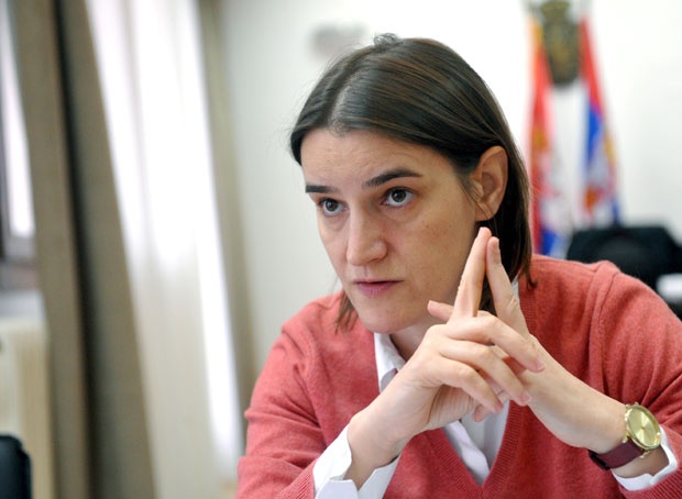 Брнабић: Иза штрајка у Фијату лоша намера и политички интерес; Грађани могу да очекују повећање плата и пензија